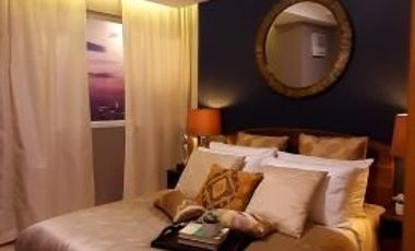 2 Bedroom w/ Parking For Sale in Valencia Hills Quezon City