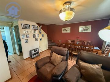 Casa 5D2B Dormitorios Amplios a 5 min Metro Las Mercedes