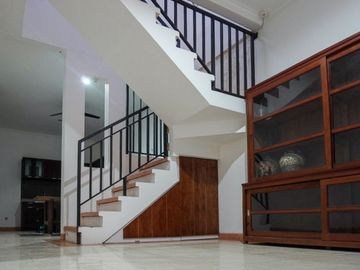 BUC! RUMAH SEMI VILLA HARGA 2,5M DEKAT CENTRAL CANGGU