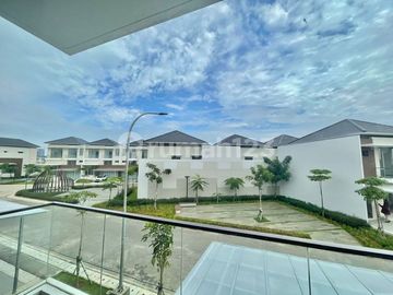 Disewakan Rumah Pik2