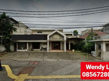 DISEWAKAN RUMAH AREA STRATEGIS KEBAYORAN BARU, Jl MAHAKAM RAYA, JAKSEL