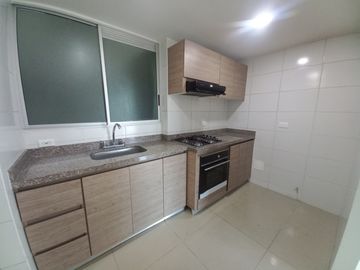 apartamento en venta en conjunto residencial portobello  piso 3. Cod V13435