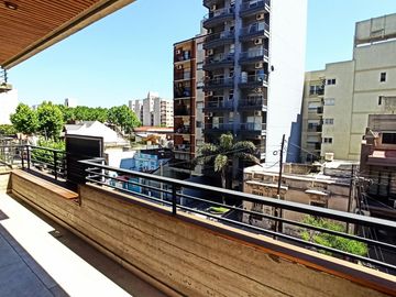 Nuevo VALOR Piso a estrenar de 4 amb. con coch. Edificio (3 años) con PISCINA Y AMPLIO SUM CON PARRILLA. POSIBILIDAD DE PERMUTA POR UNA CASA EN BANFIE