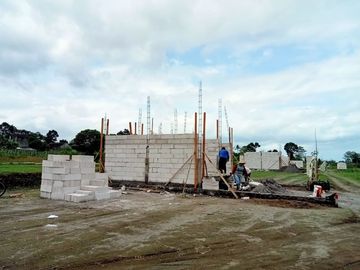The Palm Hunian 2 Lantai View Merapi 300 Jutaan dekat Jl Manisrenggo