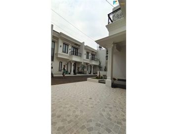 Rumah baru lokasi strategis Pondok Gede Bekasi
