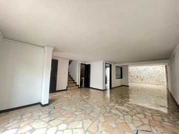 casa en venta en cuarto de legua - guadalupe. Cod V18336