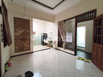 Murah Rumah Nyaman 2 Kavling Dekat Stadion Manahan Solo