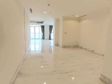 APARTEMEN BOTANICA SIMPRUG COMBINED, BEST VIEW, 2 BALCONY