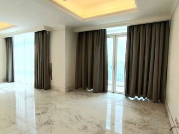 APARTEMEN BOTANICA SIMPRUG COMBINED, BEST VIEW, 2 BALCONY