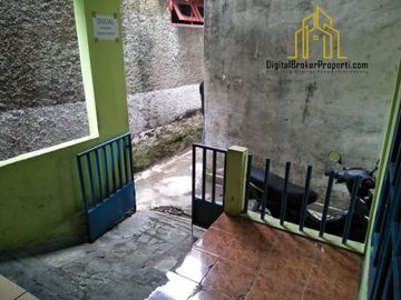 Rumah dalam gang, daerah Setiabudi Bandung. | FARYACHDYAR