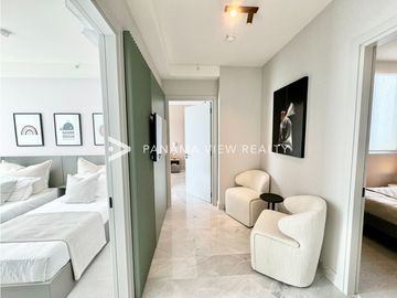 THE IVY / SANTA MARIA / VENTA