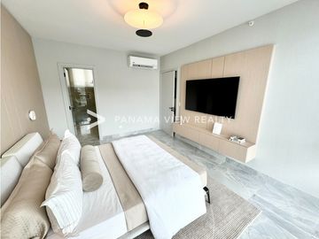 THE IVY / SANTA MARIA / VENTA
