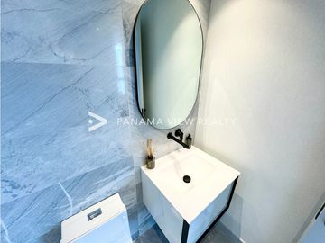 THE IVY / SANTA MARIA / VENTA