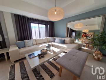 CASA DE 3 RECAMARAS EN VENTA EN FRACCIONAMIENTO PRIVADO, MODELO GIRONA, CD JUAREZ