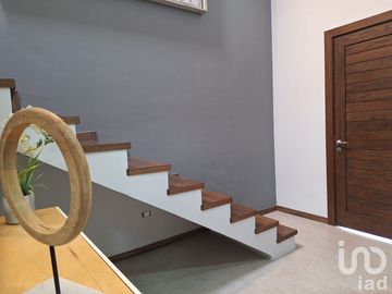 CASA DE 3 RECAMARAS EN VENTA EN FRACCIONAMIENTO PRIVADO, MODELO GIRONA, CD JUAREZ