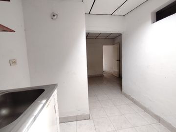 ! oportunidad para inversión ! Casa En Venta  Excelente Ubicación. Cod V8598