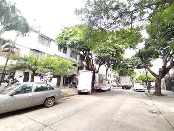 ! oportunidad para inversión ! Casa En Venta  Excelente Ubicación. Cod V8598