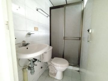 ! oportunidad para inversión ! Casa En Venta  Excelente Ubicación. Cod V8598