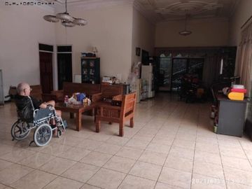 Rumah HITUNG TANAH Kutisari Indah