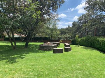 CASA EN VENTA CON SEGURIDAD EN HACIENDA DE VALLE ESCONDIDO, ATIZAPÁN DE ZARAGOZA