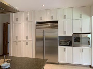 CASA EN VENTA CON SEGURIDAD EN HACIENDA DE VALLE ESCONDIDO, ATIZAPÁN DE ZARAGOZA