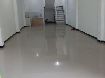 Rumah Manyar Jaya STRATEGIS, BAGUS