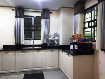 Fully Furnished with 4 Bedroom House for Sale / Rent in Angeles City Near KoreanTown