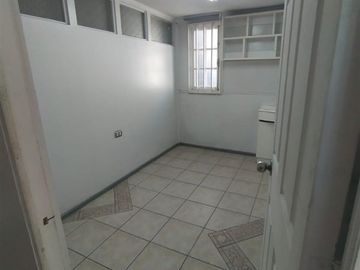 Local Comercial en arriendo en Vitacura