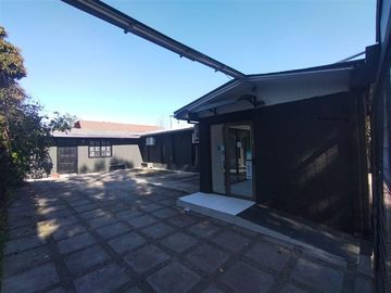 Local Comercial en arriendo en Vitacura