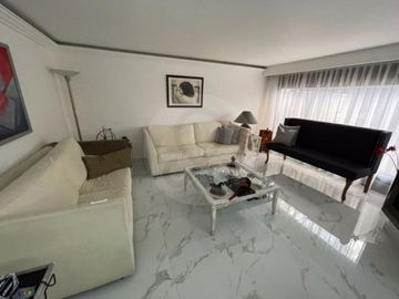 Casa en venta en Lomas de Tecamachalco