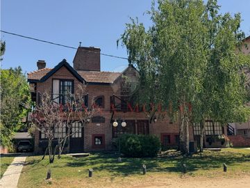 DUPLEX EN VENTA EN PINAMAR
