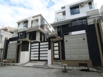 Spacious House and Lot for Sale in New Manila PH2124 A