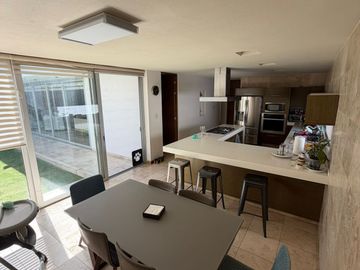 VENTA DE CASA EN PEDREGAL 1