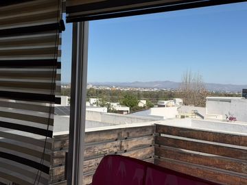 VENTA DE CASA EN PEDREGAL 1