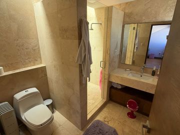 VENTA DE CASA EN PEDREGAL 1