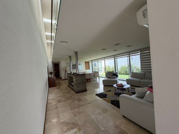 VENTA DE CASA EN PEDREGAL 1