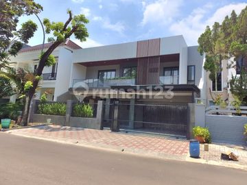 Rumah Mewah Asri Full Renovasi Siap Huni di Boulevard BSD Puspita Loka, Tangerang