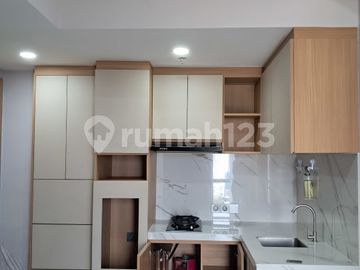 Rumah Mewah Asri Full Renovasi Siap Huni di Boulevard BSD Puspita Loka, Tangerang