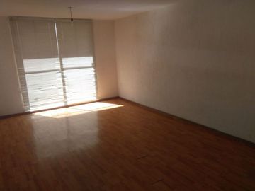 CASA EN VENTA PROL. ADORATRICES, VNSA  SECTOR ENCINOS, AGUASCALIENTES