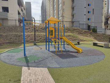 apartamento en venta en alameda del rio. Cod V104473