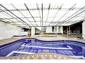 Venta Casa Comercial Sector La Camelia, Manizales