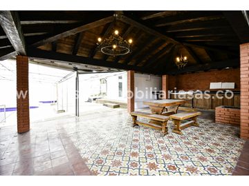 Venta Casa Comercial Sector La Camelia, Manizales