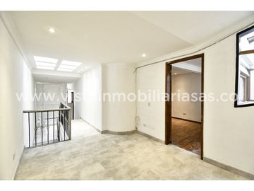 Venta Casa Comercial Sector La Camelia, Manizales