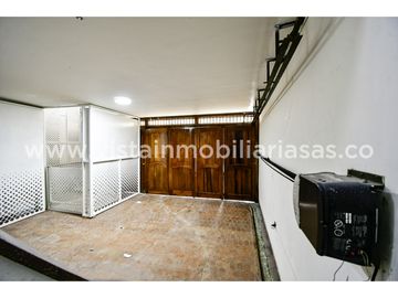 Venta Casa Comercial Sector La Camelia, Manizales