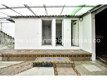 Venta Casa Comercial Sector La Camelia, Manizales