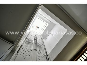 Venta Casa Comercial Sector La Camelia, Manizales