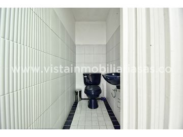 Venta Casa Comercial Sector La Camelia, Manizales