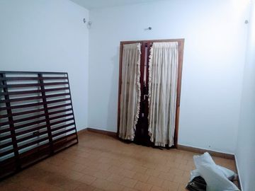 Casa 5 amb. en Venta en Merlo