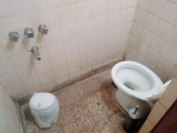 Casa 5 amb. en Venta en Merlo