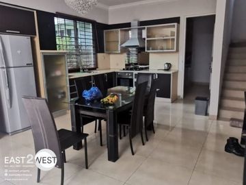Disewakan Rumah Telaga Golf Virginia BSD City Tangerang Selatan Bagus Besar Lokasi Nyaman Strategis Fully Furnished